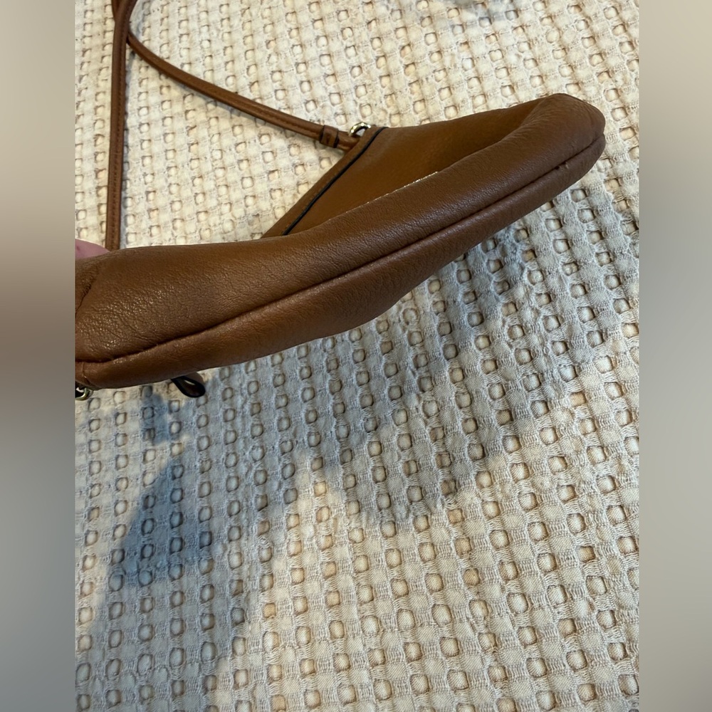 Calvin Klein Tan Crossbody Bag - Picture 3 of 8